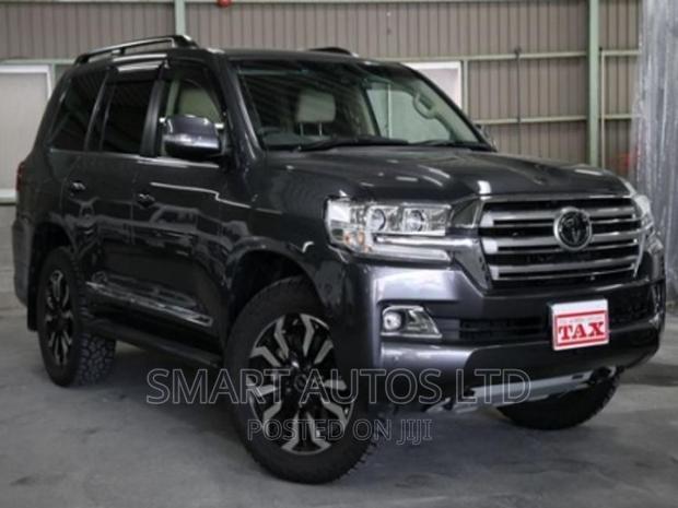 Toyota Land Cruiser 2016 Gray - thumbnail 3