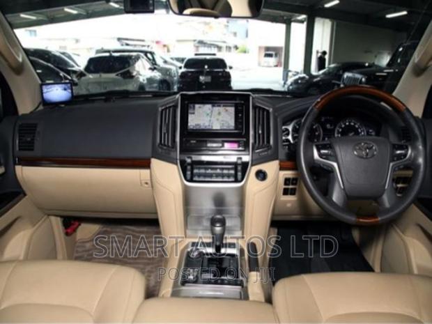 Toyota Land Cruiser 2016 Gray - thumbnail 5