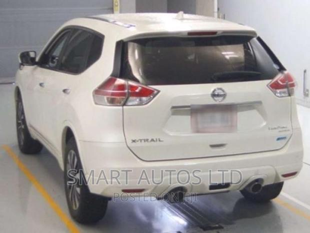 Nissan X-Trail 2017 Pearl - thumbnail 6