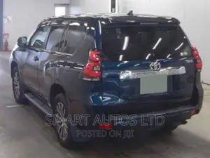 Toyota Land Cruiser Prado 2019 Blue