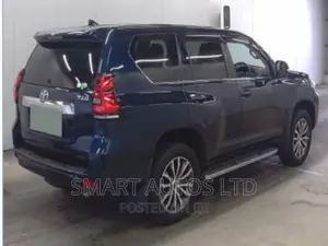 Toyota Land Cruiser Prado 2019 Blue