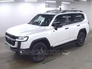Toyota Land Cruiser 2022 Pearl