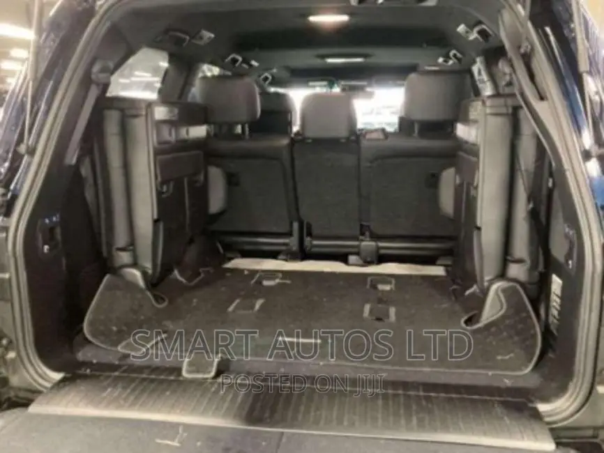 Toyota Land Cruiser 2017 Blue