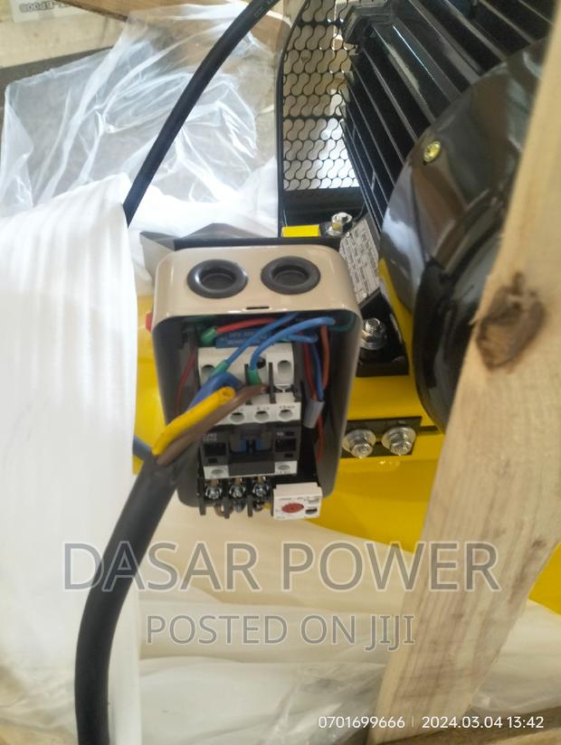 300l Milano Italia Air Compressor. 3phase. - thumbnail 4