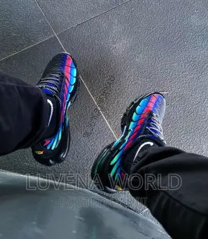 Nike TN Sneakers