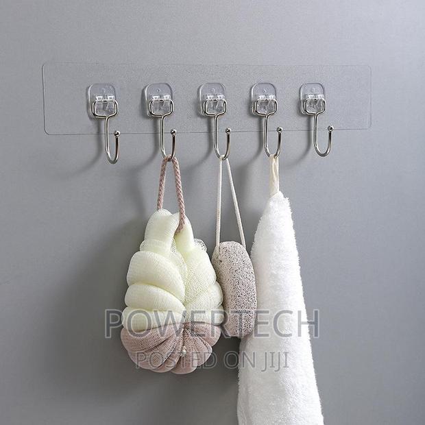 Strong Adhesive Wall Hooks(6 Pieces)