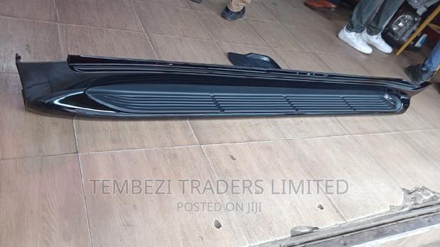 V8/Fj 200 Land Cruiser Original Side Steps With Lights