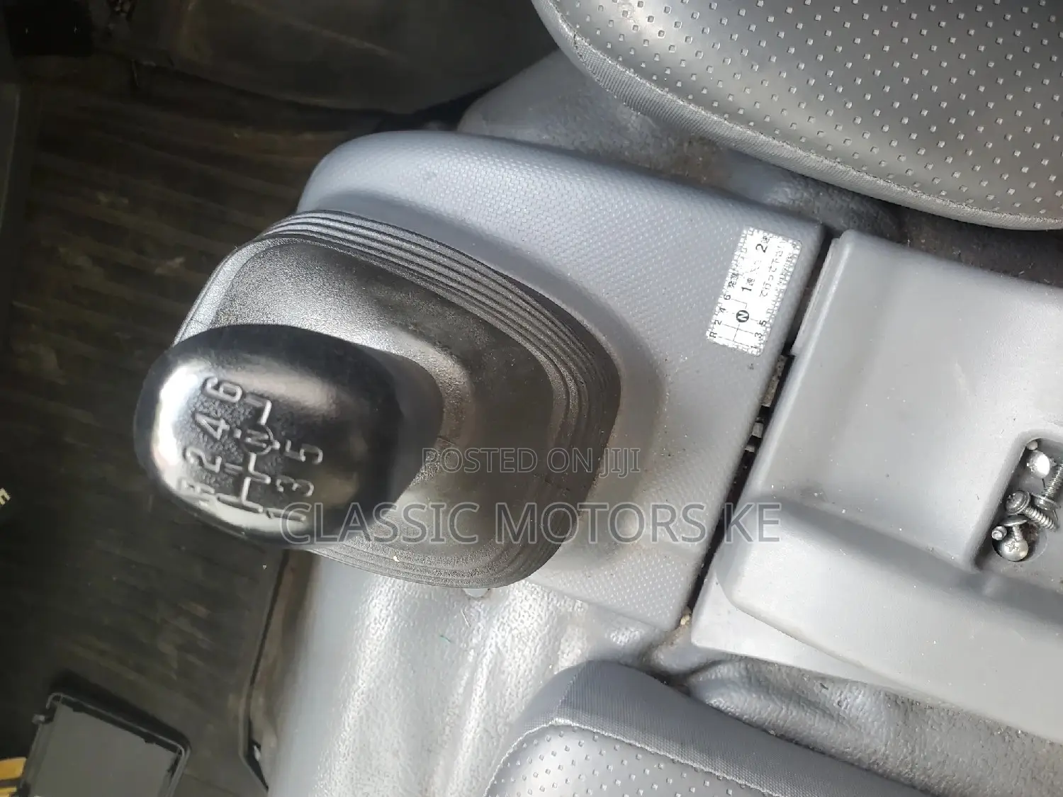 Isuzu Elf Npr85, 2016, Freezer, 3 Ton, Manual DIESEL