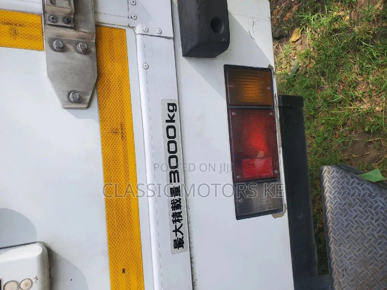Isuzu Elf Npr85, 2016, Freezer, 3 Ton, Manual DIESEL