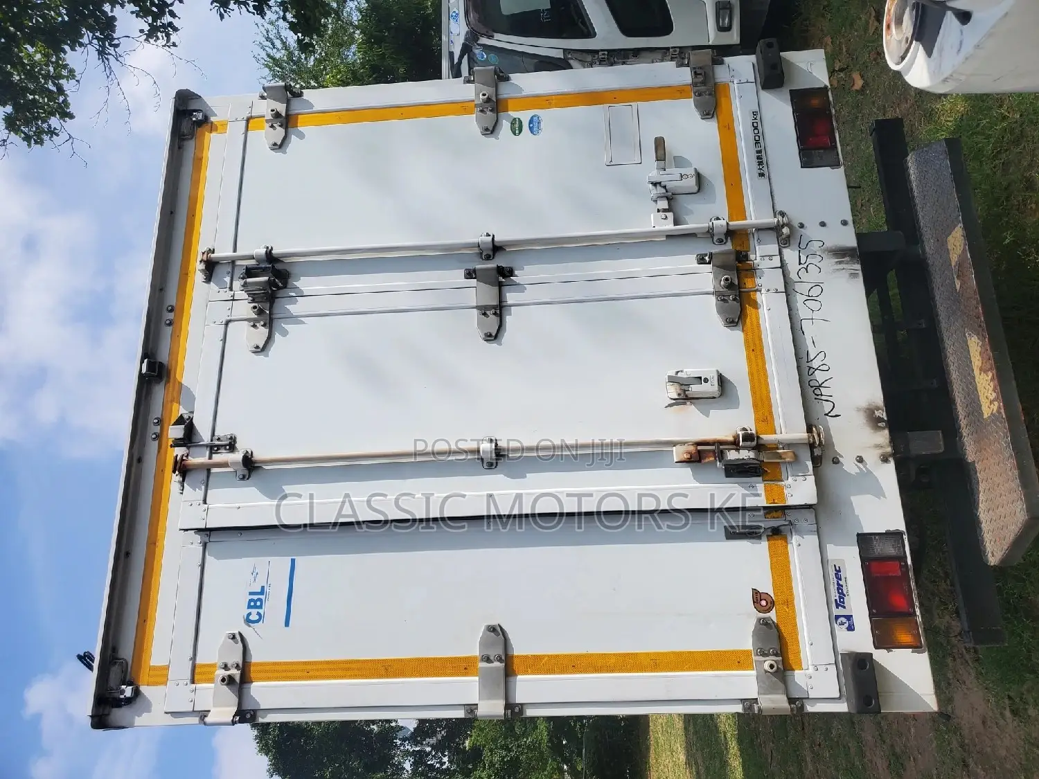 Isuzu Elf Npr85, 2016, Freezer, 3 Ton, Manual DIESEL
