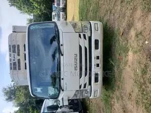 Isuzu Elf Npr85, 2016, Freezer, 3 Ton, Manual DIESEL