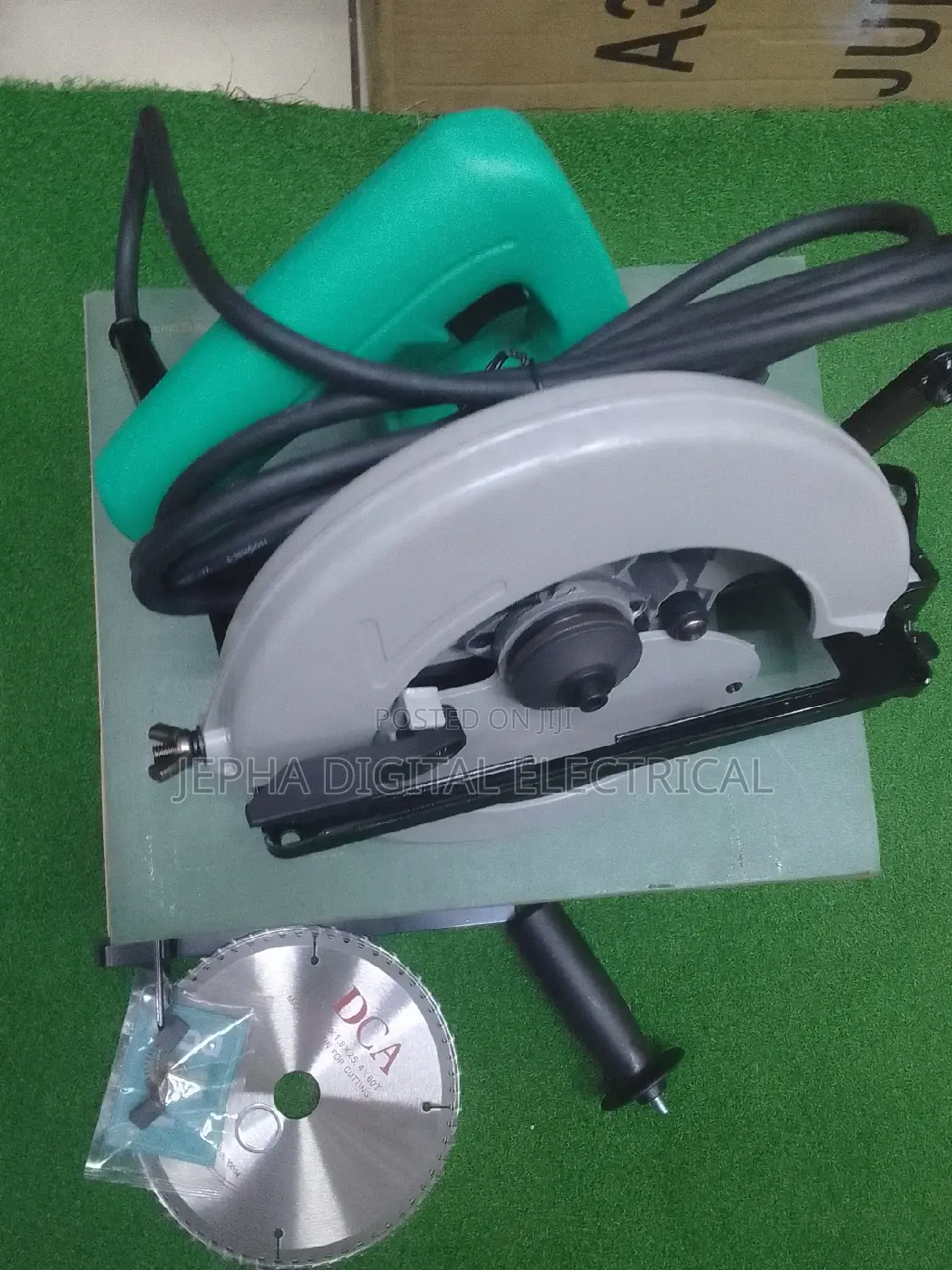 Circular Saw/Dca Circular Saw