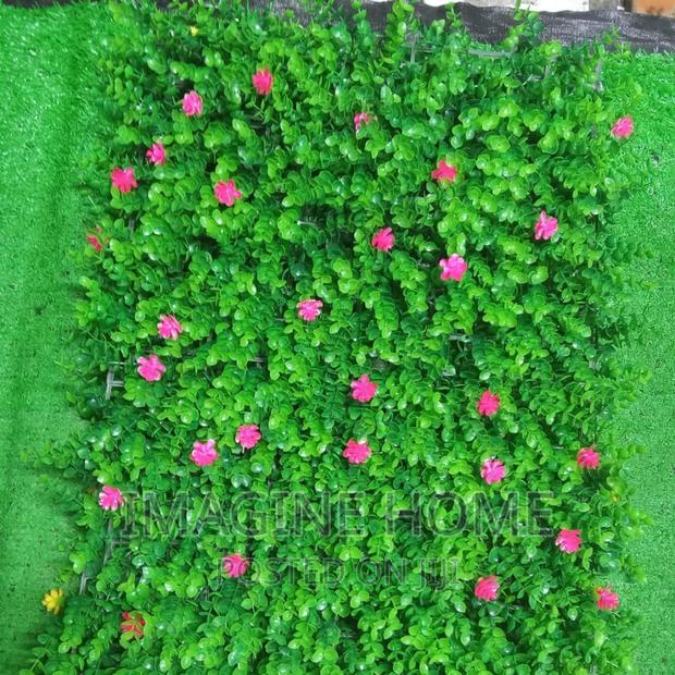 Pink Floral Wall Hedges - main view
