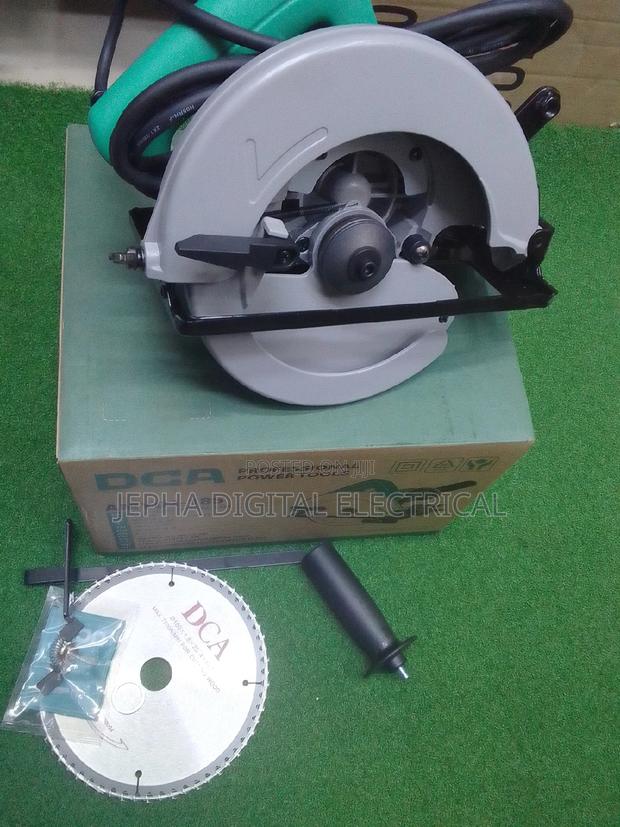 DCA Circular Saw/ Marble and Concrete Cutter