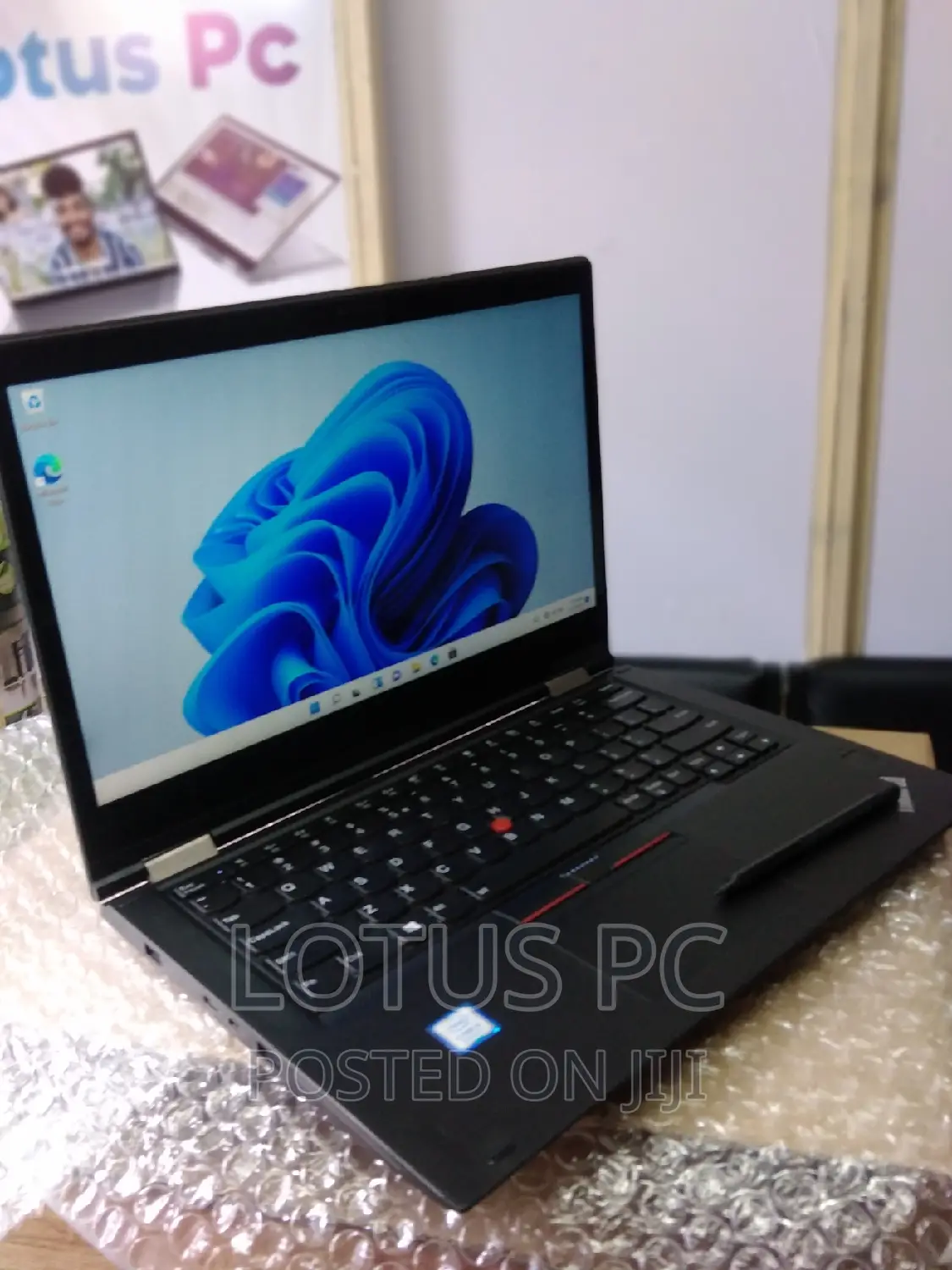 Laptop Lenovo ThinkPad X380 Yoga 8GB Intel Core I5 SSD 256GB