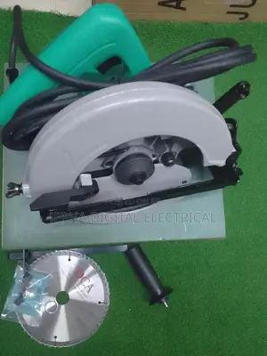 DCA Circular Saw Best Quality