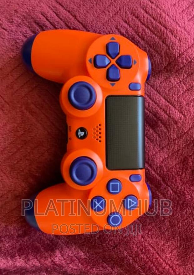 Ps4 Controller (Orange) - thumbnail 3