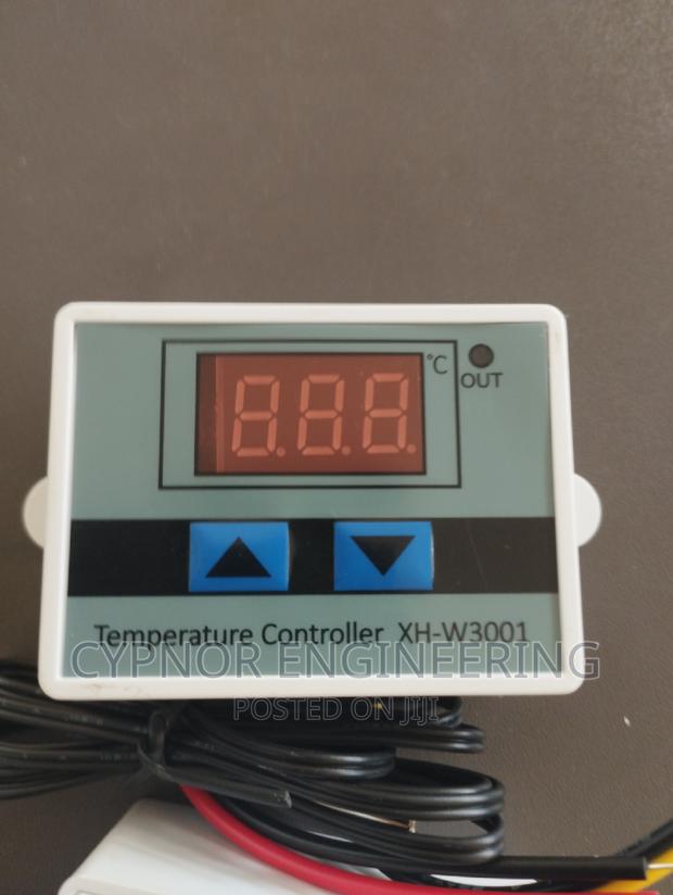 Xh W14111 Thermostat - main view