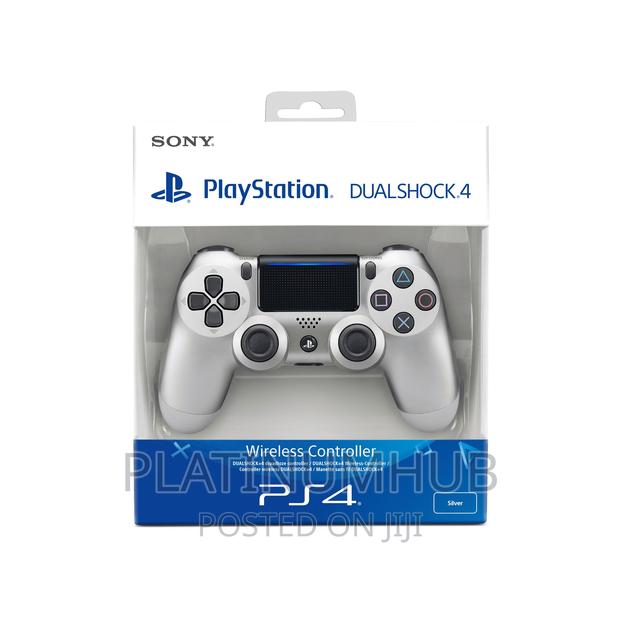 Ps4 Controller White A6 - main view