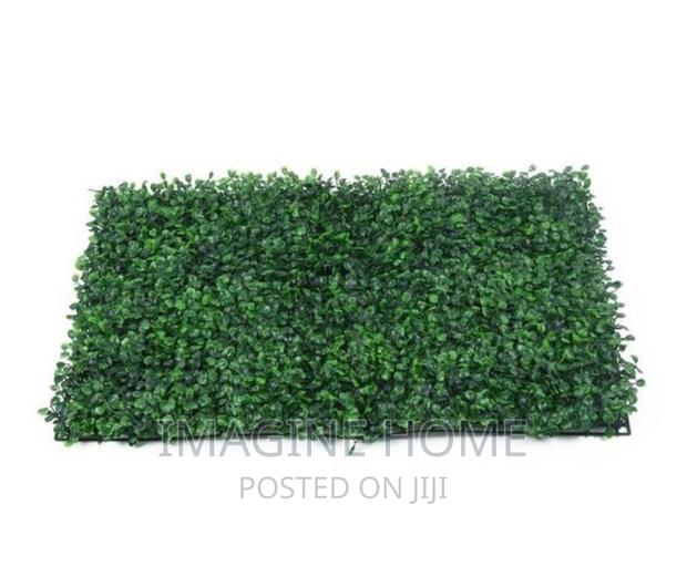 Artificial Green Wall Hedges - thumbnail 2