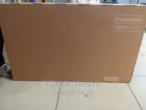 43" Smart UHD Crystal Cu8000 Tv