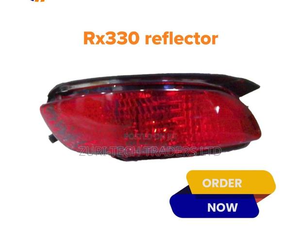 Lexus RX 330 Reflector