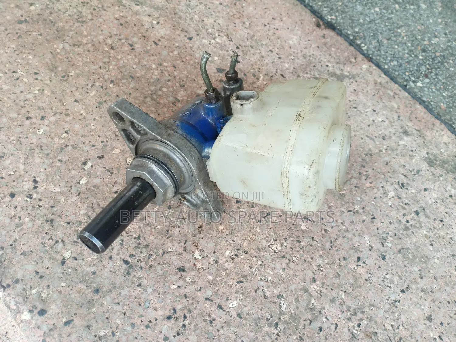 Toyota Prado 120 Master Cylinder Old Model
