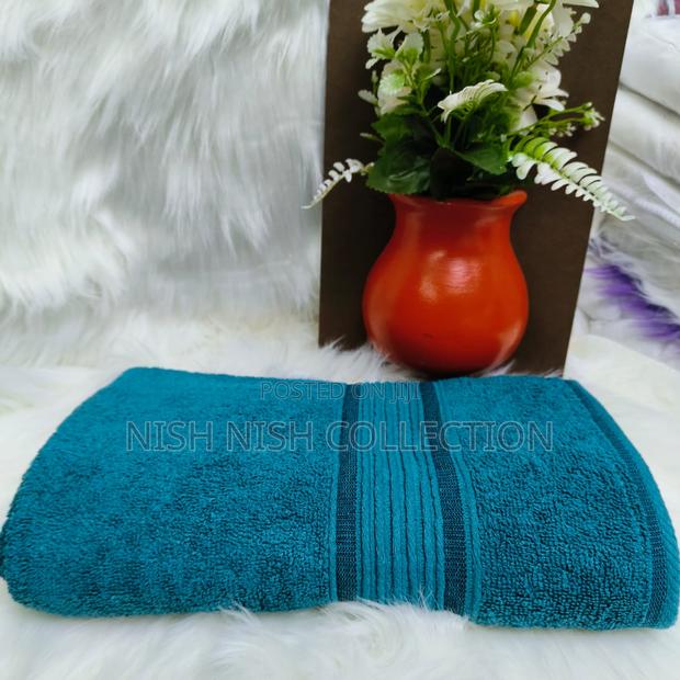 Medium Size Towel - thumbnail 2