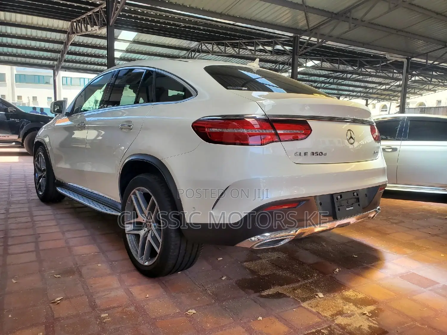 Mercedes-Benz GLE-Class GLE 350d 4MATIC 2018 White