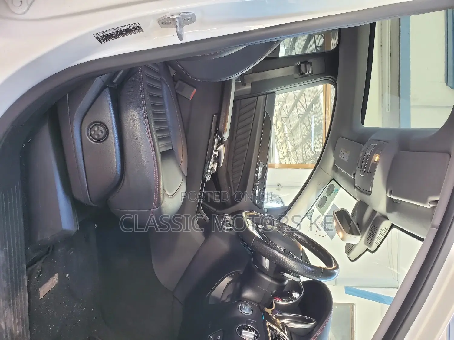 Mercedes-Benz GLE-Class GLE 350d 4MATIC 2018 White