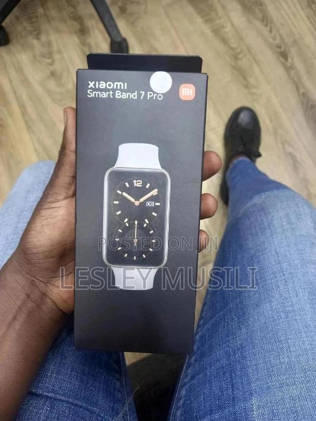 Xiaomi Mi Band 7 Pro(White) - thumbnail 3