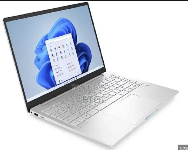 New Laptop HP Pavilion 13 X360 16GB Intel Core i7 SSD 1T
