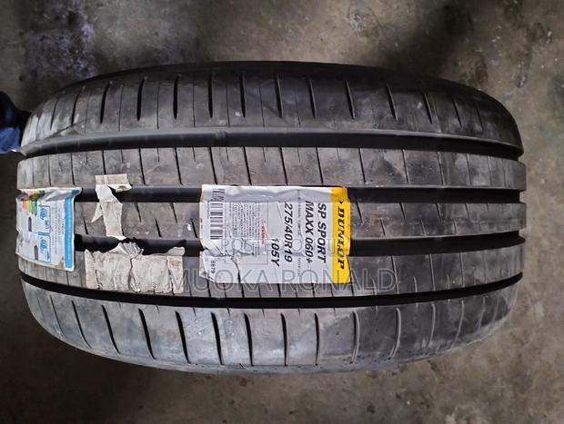 Dunlop Tyre 275/40r19 - main view