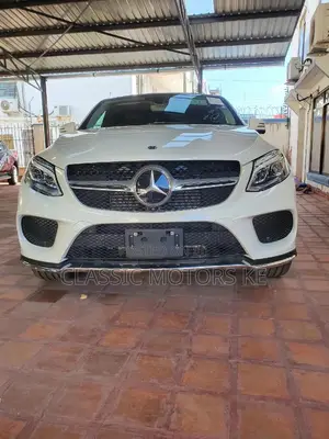 Mercedes-Benz GLE-Class GLE 350d 4MATIC 2018 White