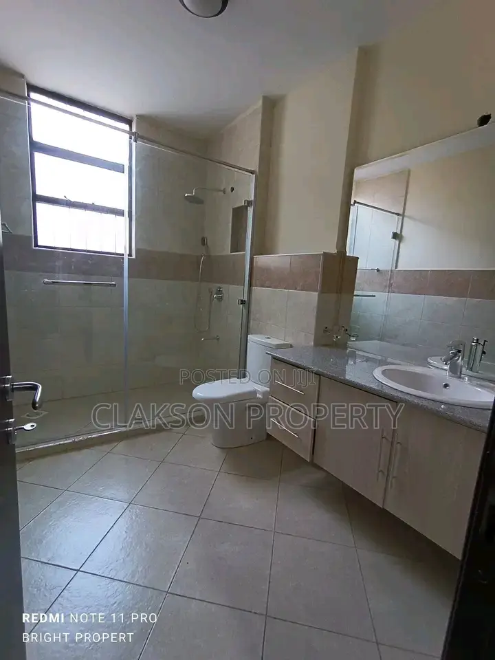 3bdrm Apartment in Langata for rent
