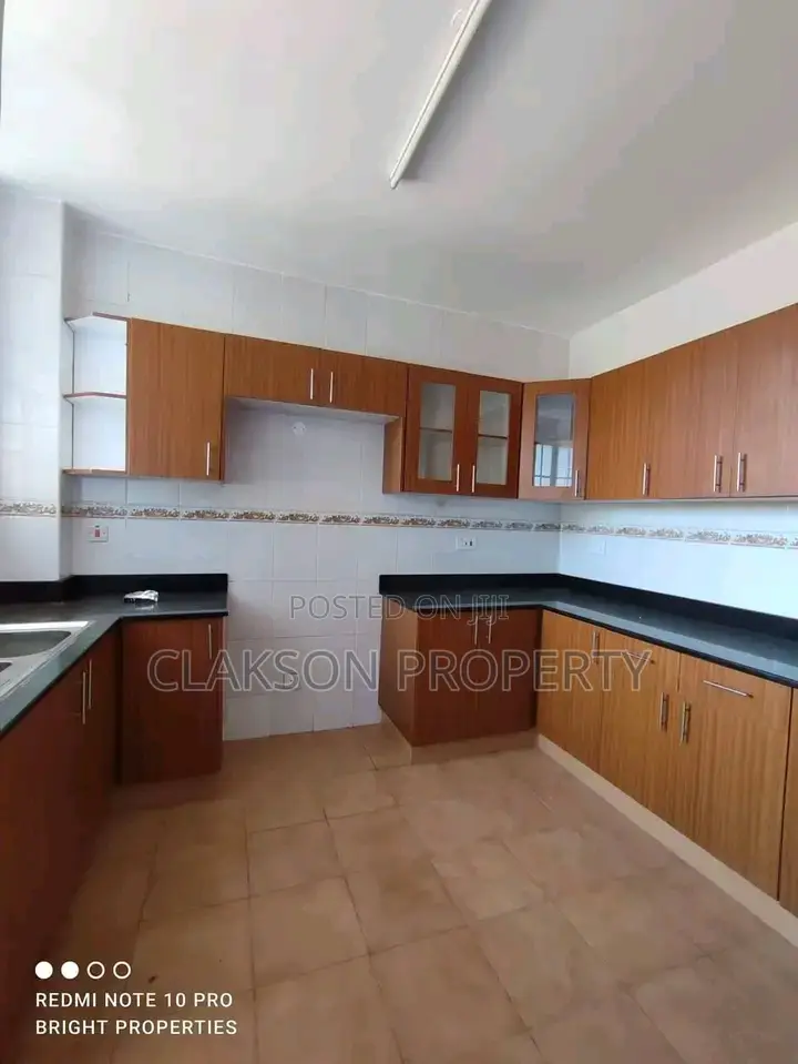 3bdrm Apartment in Kilimani for rent