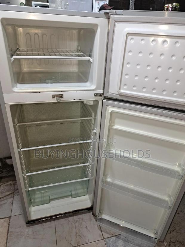 Ramtons 213L Two Door Fridge - thumbnail 2