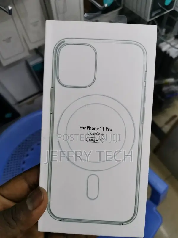 Back Cover for Apple iPhone 11 (Transparent, Magsafe, Pack