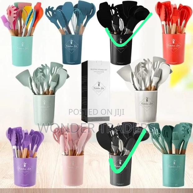 *12pc/11pc Silicon Spoons* (Grey)