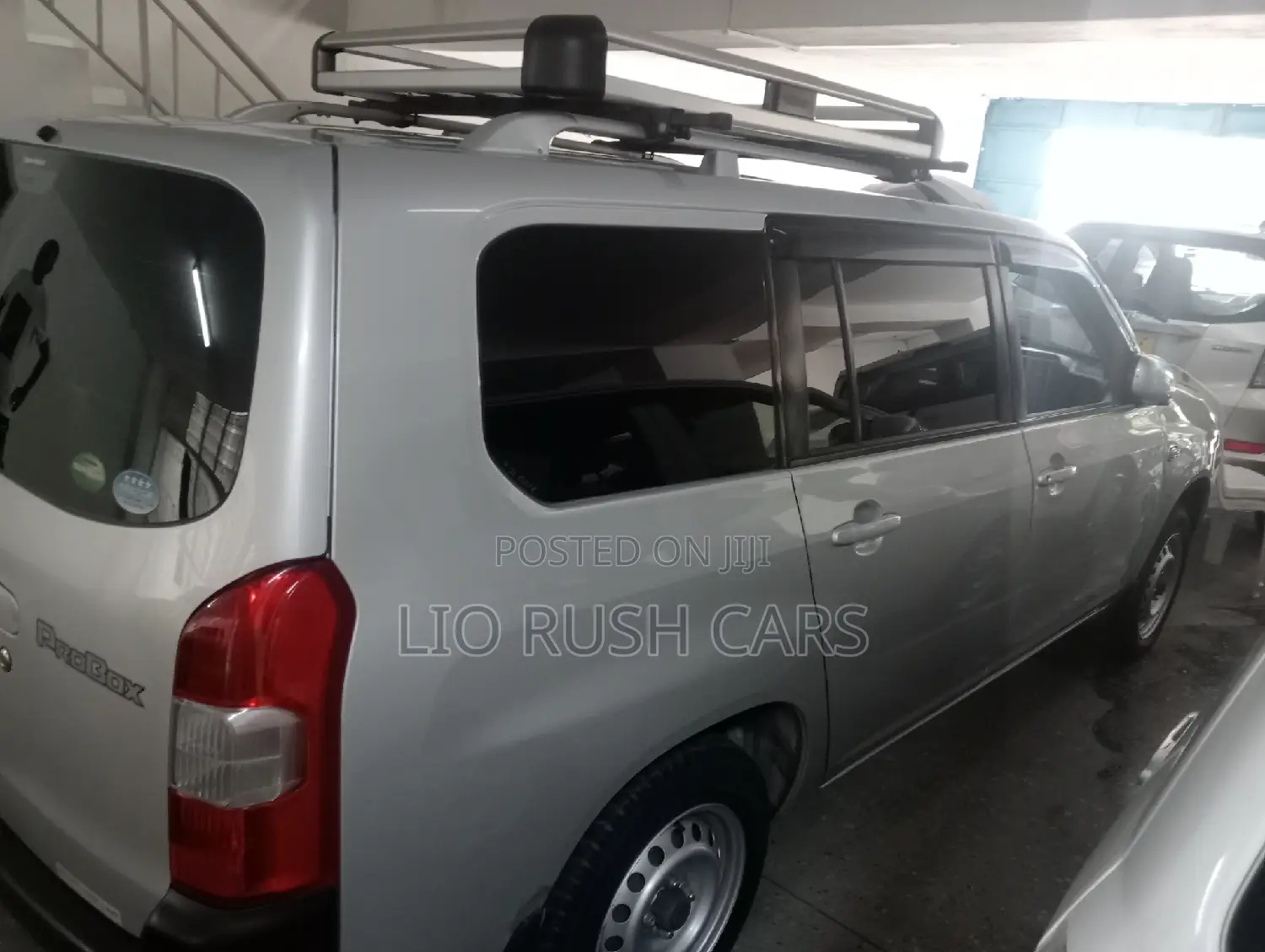 Toyota Probox 2018 Silver