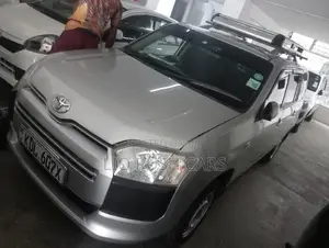 Toyota Probox 2018 Silver