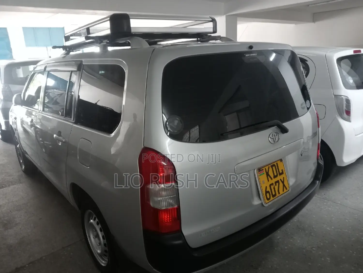 Toyota Probox 2018 Silver