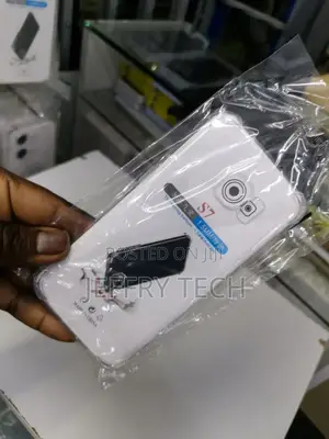 Samsung Galaxy S7 Transparent Silicon Shockproof Anti Scratc
