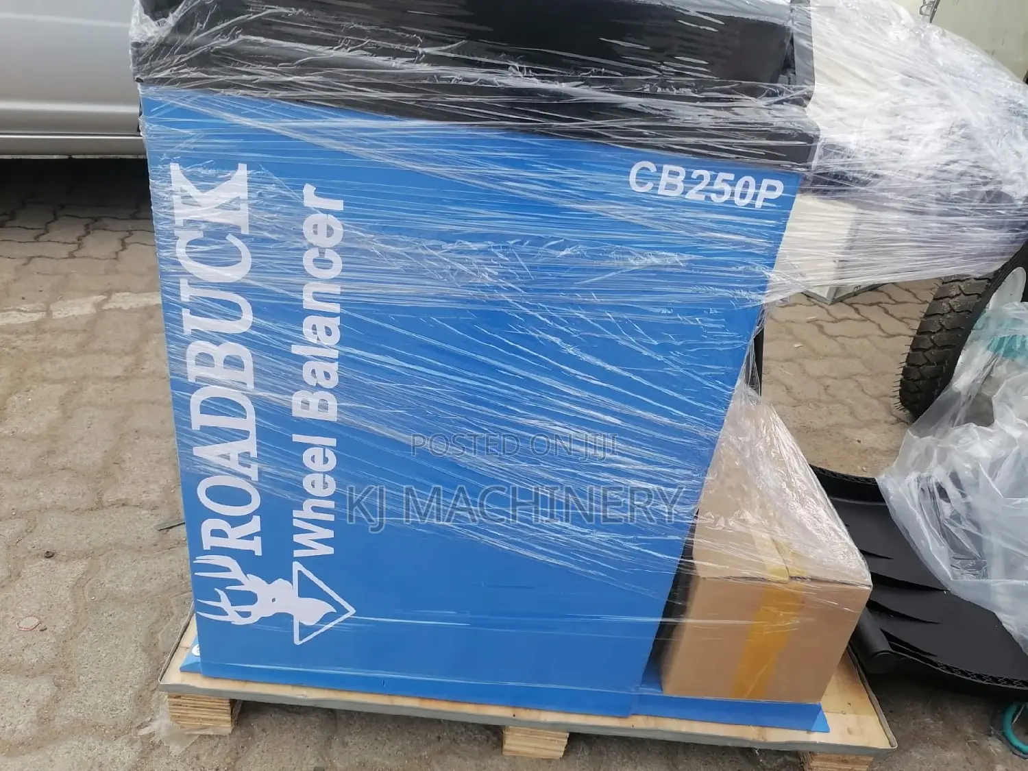 Roadbuck Brand Wheel Balancer CB 250p