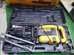 Demolition Hammer/Dewalt Demolition Hammer - main view