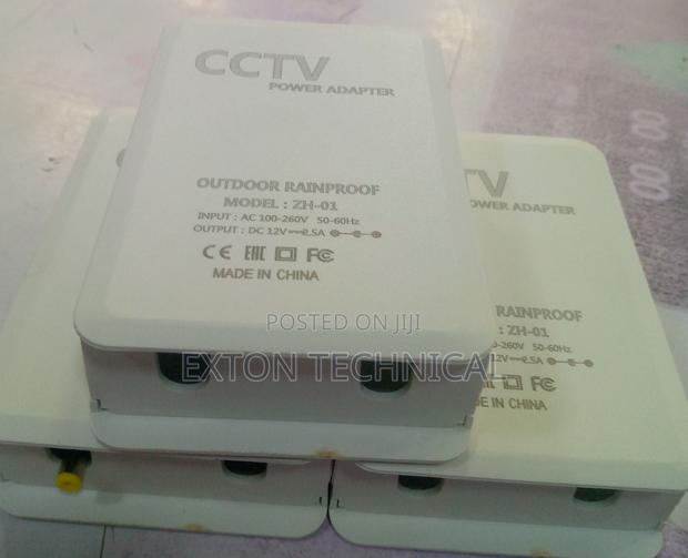 DC 12V 2.5A Waterproof Power Supply AC 110v- 240V Adapter
