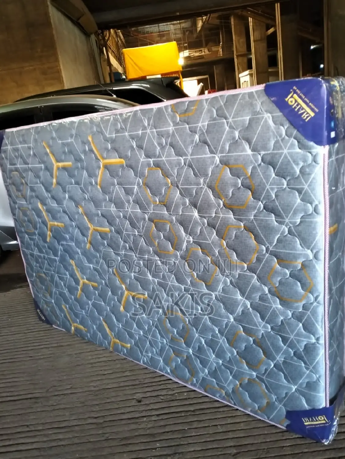 Seamlesss! 8inch 4 X 6 Quilted HD Mattresses. Free Delivery
