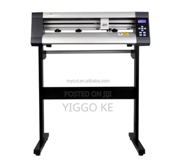 2ft Plotter Machine for Vinyl Cutting - thumbnail 2