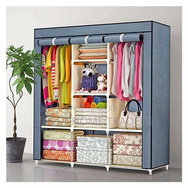 3 Column Metallic Wardrobe Wardrobe