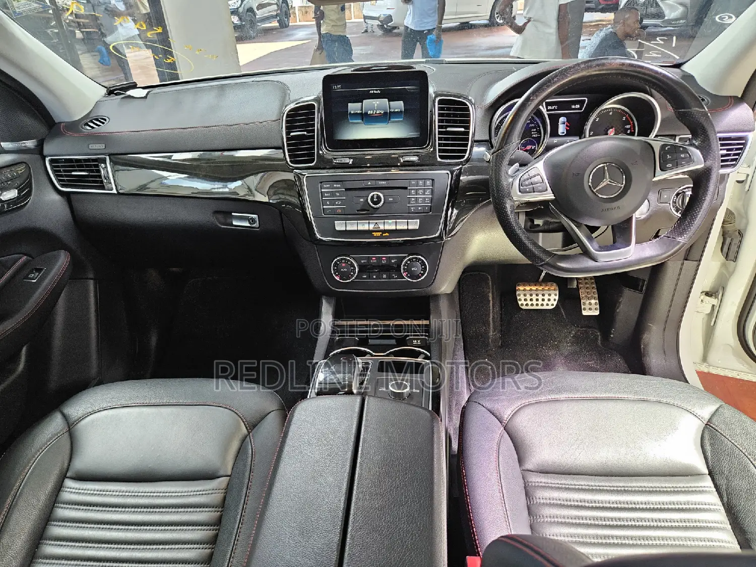 Mercedes-Benz GLE-Class GLE 350d 4MATIC 2018 White